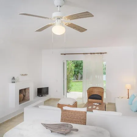 Luxury Villa Skiathos Two-Bedroom Suite Dyo Vromolimnos スキアトスタウン