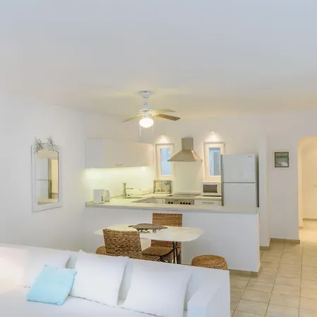 Apartamento Luxury Skiathos Two-bedroom Dyo Vromolimnos